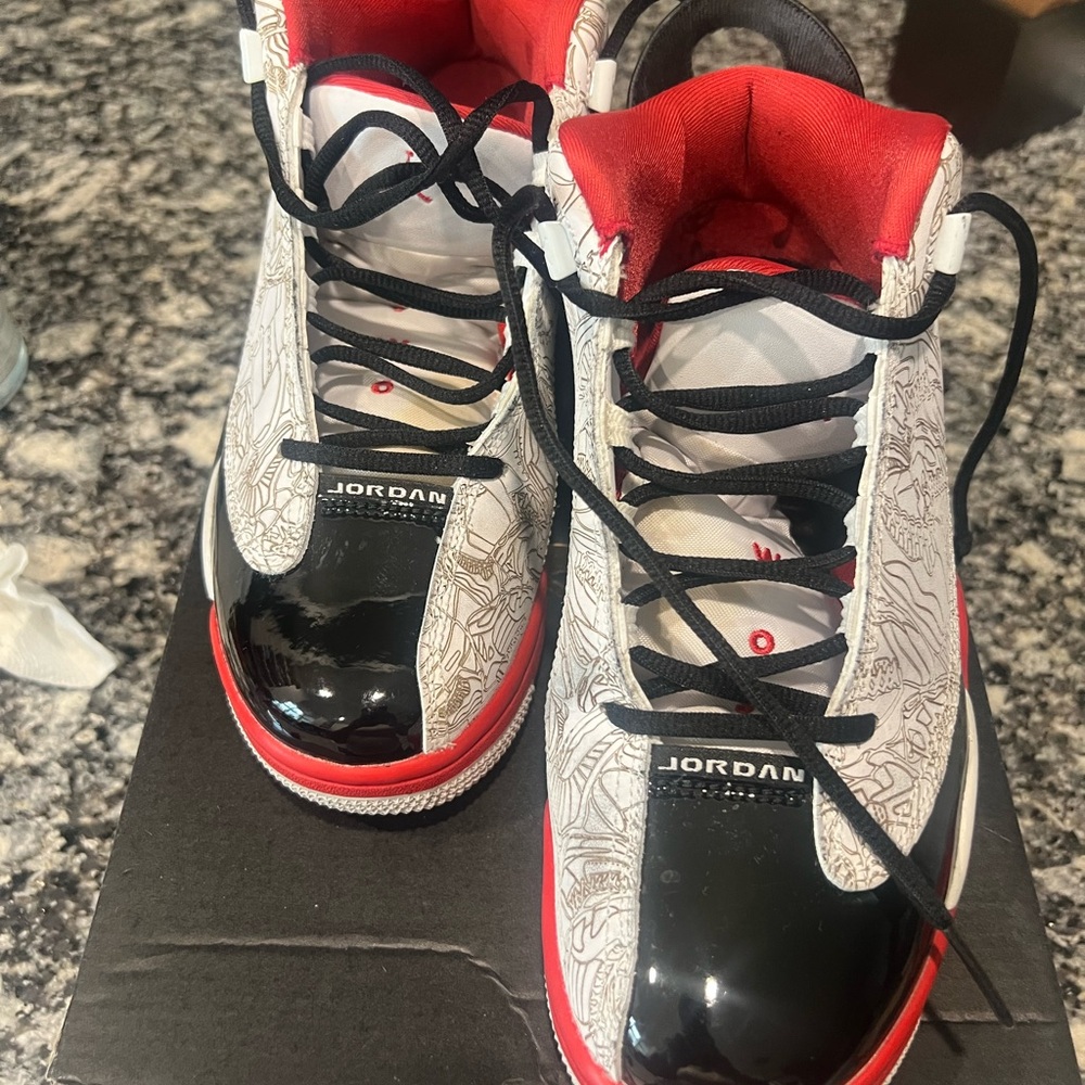 Jordan High Top Red/Black